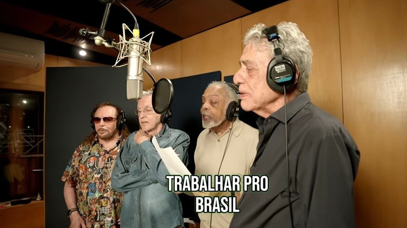 Buarque, Gil et Veloso soutiennent Lula en musique